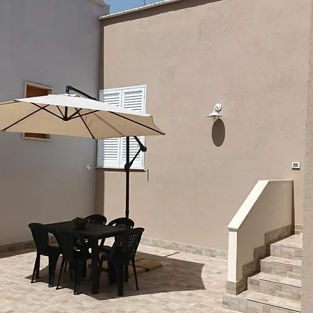 Scirocco E Maestrale Holiday home Petrosino