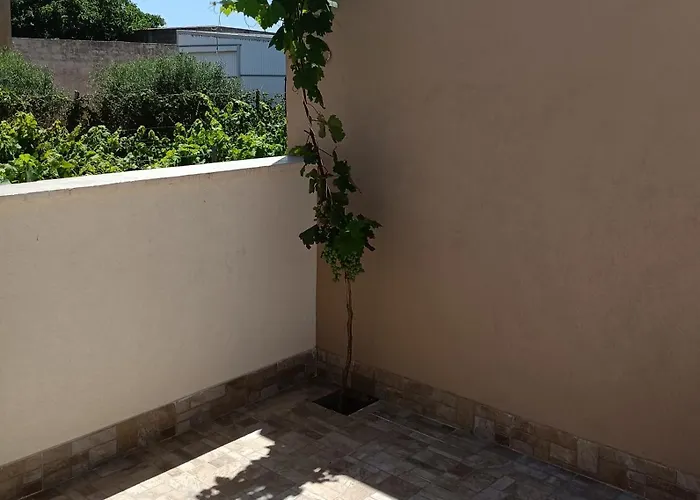 度假居 Scirocco E Maestrale 彼得罗西诺