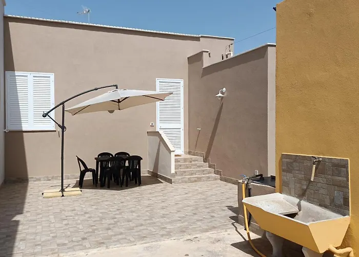 Scirocco E Maestrale 彼得罗西诺